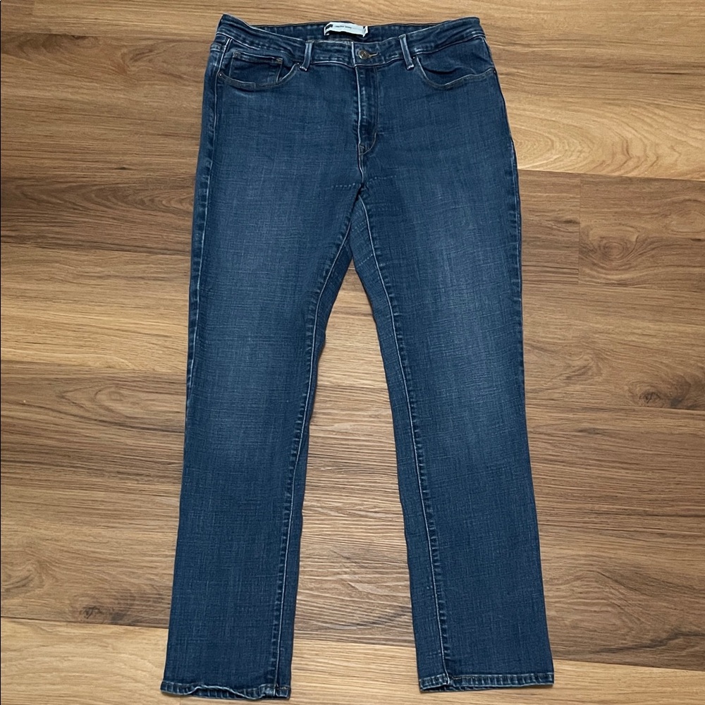 Levi's Dark Blue Women's Mid Rise Skinny Jeans